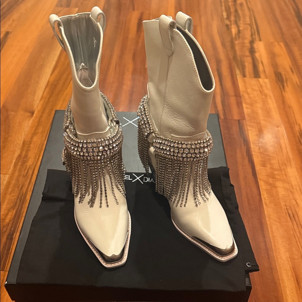 DanielxDiamond Elegant White Ankle Boots with Rhinestone Fringe